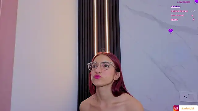 Snapshot of Scarlet_Red_ chatting on November 5, 12:08 pm Scarlet Red online show from November 5, 12:08 pm