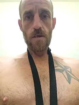 Snapshot of 5g4ever chatting on October 19, 6:16 am 5g4ever online show from October 19, 6:16 am