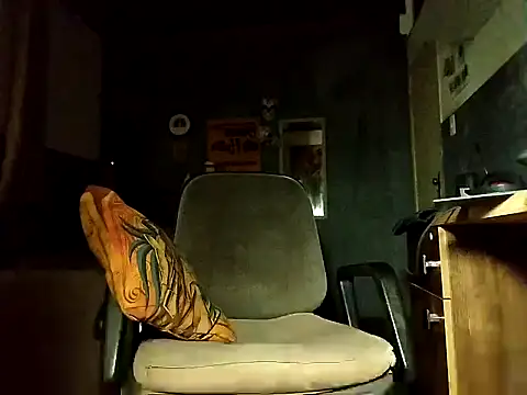 bumbumtatuado online show from January 16, 7:29 pm