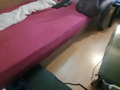 eblata04 online show from September 27, 9:10 pm