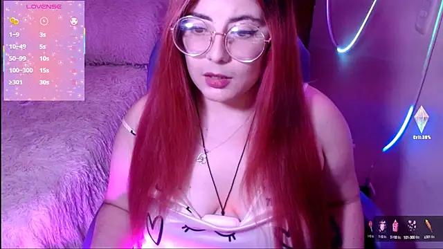 Snapshot of Azamy-12 chatting on March 4, 12:39 am Azamy-12 online show from March 4, 12:39 am
