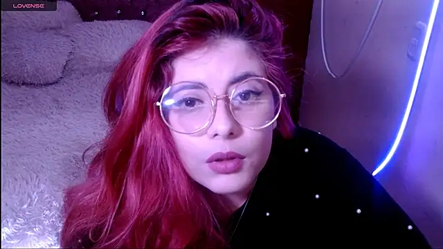 Snapshot of Azamy-12 chatting on March 2, 12:09 am Azamy-12 online show from March 2, 12:09 am