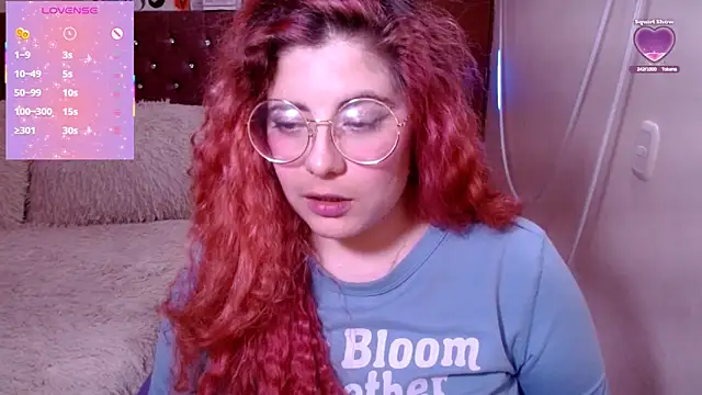 Snapshot of Azamy-12 chatting on March 15, 8:15 am Azamy-12 online show from March 15, 8:15 am