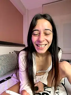 Snapshot of SOFIASWEETSECRETT chatting on November 11, 7:14 am SOFIASWEETSECRETT online show from November 11, 7:14 am