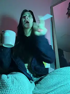 SOFIASWEETSECRETT online show from February 17, 2:53 am