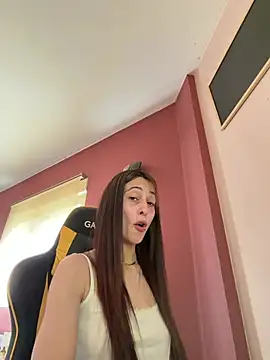 SOFIASWEETSECRETT online show from March 20, 10:38 am