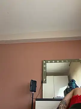 SOFIASWEETSECRETT online show from February 14, 10:48 am