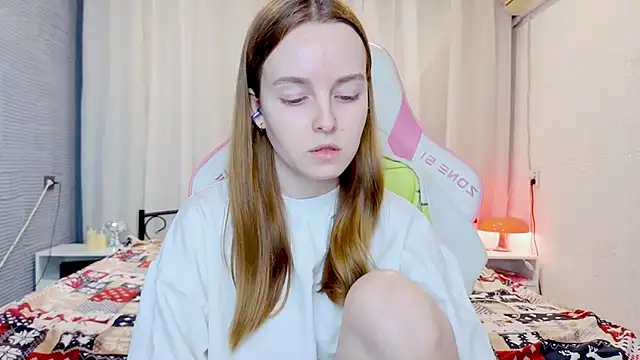 Wild  flowers online show from December 3, 6:51 pm