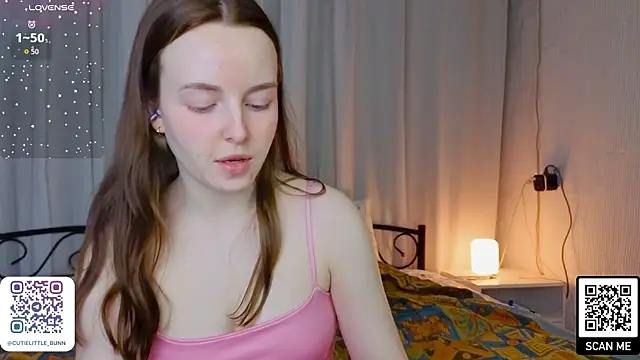 Snapshot of Wild__flowers chatting on July 17, 9:45 pm Wild flowers online show from July 17, 9:45 pm