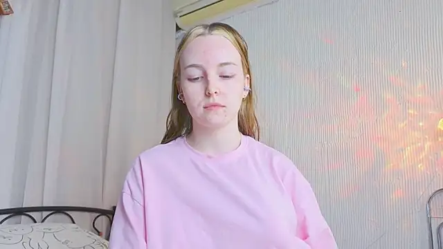 Wild  flowers online show from April 16, 2:23 am