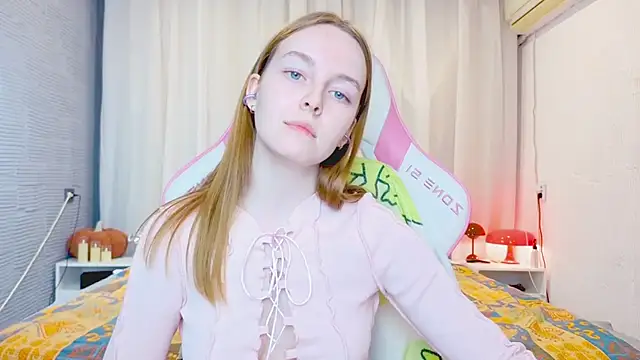 Wild  flowers online show from November 21, 6:29 pm