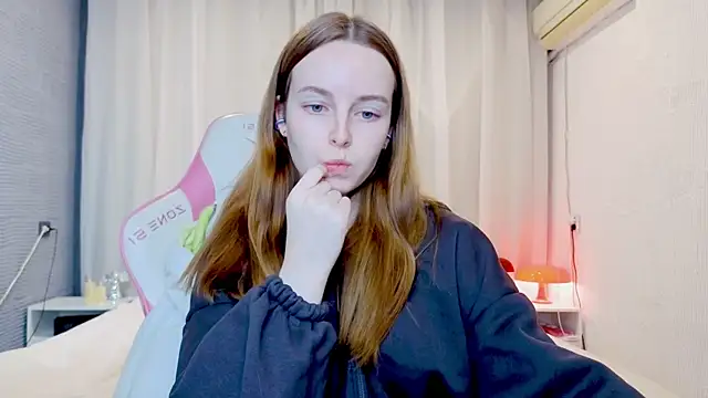 Wild  flowers online show from November 30, 4:52 pm