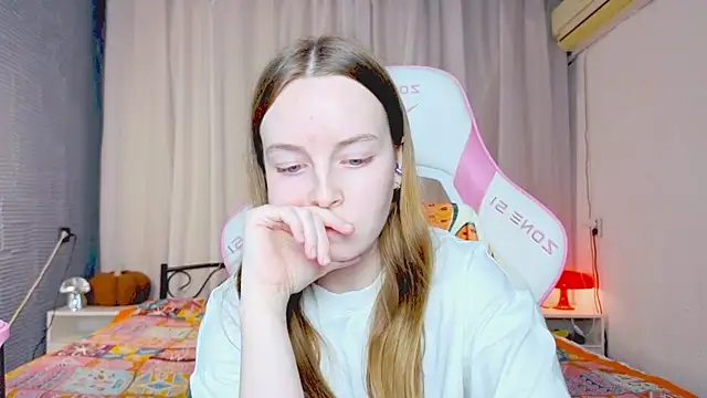 Wild  flowers online show from November 14, 7:28 pm