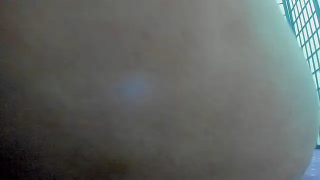 AishaRouhi online show from March 23, 4:34 am