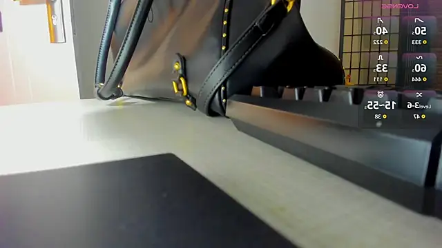 AishaRouhi online show from October 29, 4:44 am