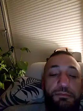 Reeeks69 online show from March 16, 2:53 am