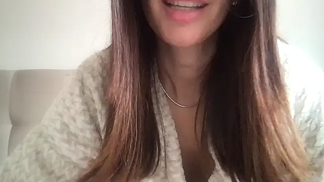 paolajonez online show from November 1, 3:17 pm