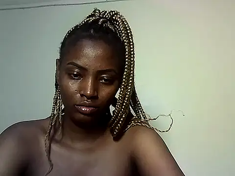 nanaswee online show from April 10, 4:14 pm