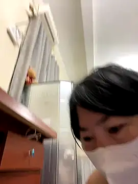 Hachi Sweetbabie  online show from October 23, 10:30 pm