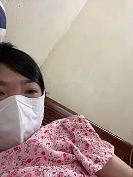 Hachi Sweetbabie  online show from March 4, 9:11 pm