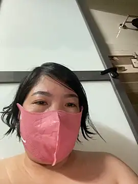 Hachi Sweetbabie  online show from September 11, 11:43 am