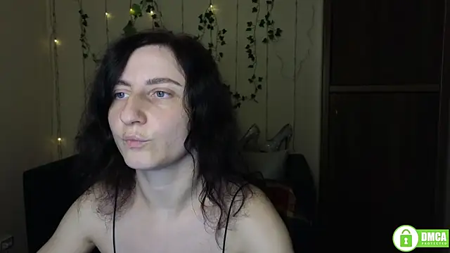 Snapshot of Muse_kitty_jenia chatting on October 11, 11:22 am Muse kitty jenia online show from October 11, 11:22 am