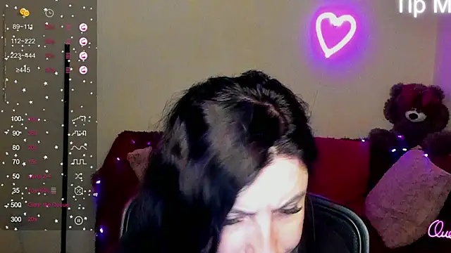Muse kitty jenia online show from June 4, 5:34 am