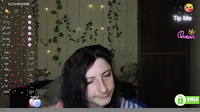 Snapshot of Muse_kitty_jenia chatting on June 17, 5:29 am Muse kitty jenia online show from June 17, 5:29 am