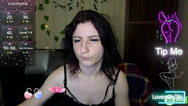 Muse kitty jenia online show from October 26, 5:30 am