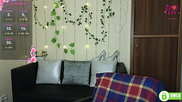 Snapshot of Muse_kitty_jenia chatting on October 7, 5:36 pm Muse kitty jenia online show from October 7, 5:36 pm