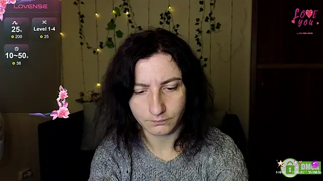Snapshot of Muse_kitty_jenia chatting on September 28, 5:25 am Muse kitty jenia online show from September 28, 5:25 am