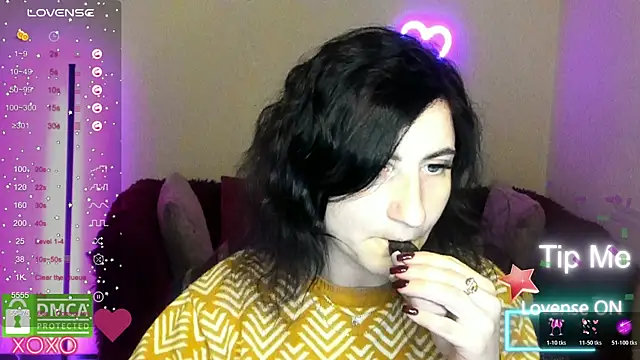 Muse kitty jenia online show from November 18, 6:22 pm