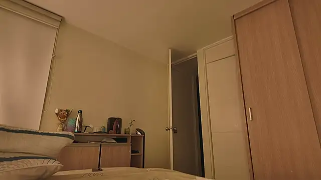 Snapshot of juanasnz99 chatting on June 8, 3:18 am juanasnz99 online show from June 8, 3:18 am