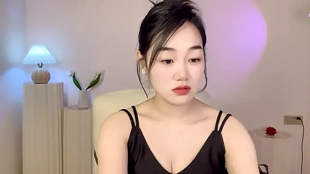 cloud8822 online show from March 8, 2:30 pm