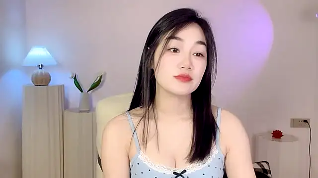 cloud8822 online show from March 7, 2:34 pm