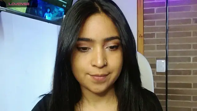 helenacyruss online show from November 21, 5:23 pm