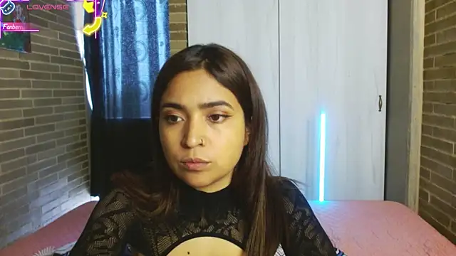 helenacyruss online show from September 30, 4:57 pm