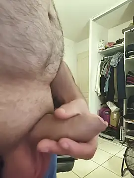 veryverybigdick45 online show from June 21, 10:48 pm