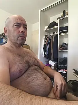 veryverybigdick45 online show from May 29, 10:32 am