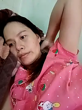Snapshot of Baby-ladyass20 chatting on March 20, 3:13 am Baby-ladyass20 online show from March 20, 3:13 am