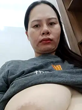 Snapshot of Baby-ladyass20 chatting on June 5, 1:43 am Baby-ladyass20 online show from June 5, 1:43 am