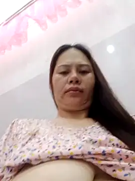Snapshot of Baby-ladyass20 chatting on June 7, 2:22 pm Baby-ladyass20 online show from June 7, 2:22 pm