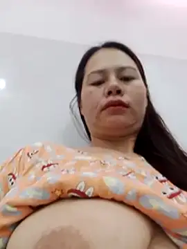 Snapshot of Baby-ladyass20 chatting on May 20, 9:45 pm Baby-ladyass20 online show from May 20, 9:45 pm