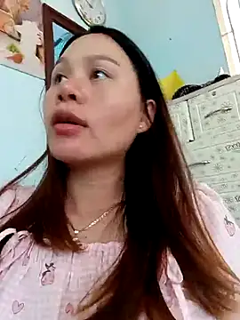 Snapshot of Baby-ladyass20 chatting on February 17, 5:47 am Baby-ladyass20 online show from February 17, 5:47 am