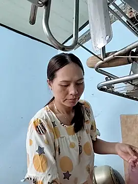 Snapshot of Baby-ladyass20 chatting on November 2, 3:00 am Baby-ladyass20 online show from November 2, 3:00 am