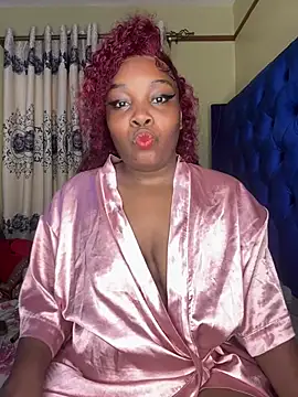 Queenshaz01 online show from June 5, 10:37 pm