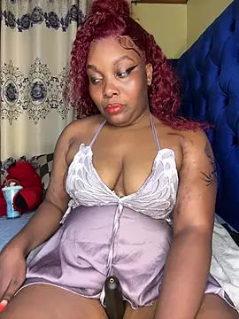 Queenshaz01 online show from June 6, 9:42 pm