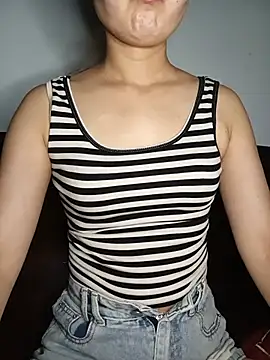 Snapshot of Girl20sexy chatting on June 20, 7:08 pm Girl20sexy online show from June 20, 7:08 pm
