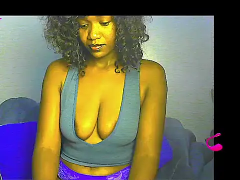 lilylovexx online show from November 19, 8:14 am