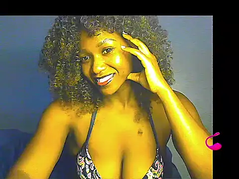 Snapshot of lilylovexx chatting on February 7, 6:43 am lilylovexx online show from February 7, 6:43 am